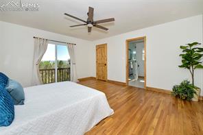 870 Point Of The Pines Drive