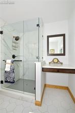 870 Point Of The Pines Drive