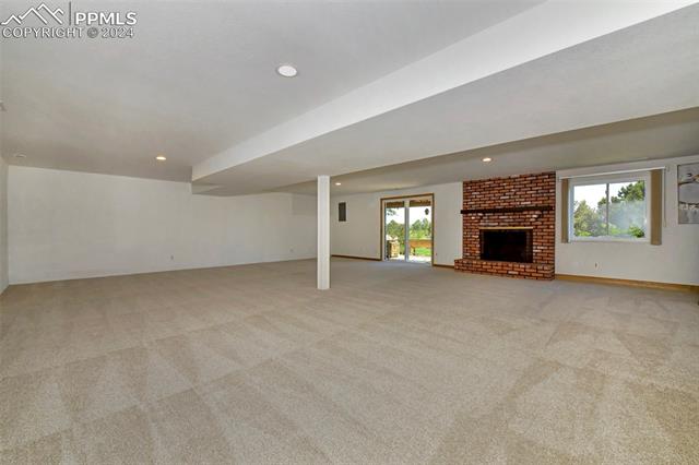 870 Point Of The Pines Drive