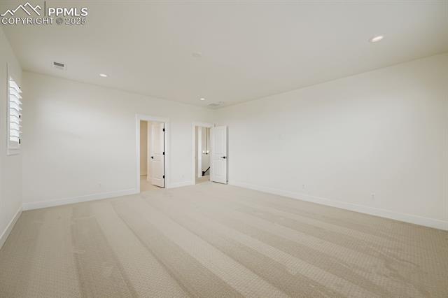 3425 Crest Hollow View