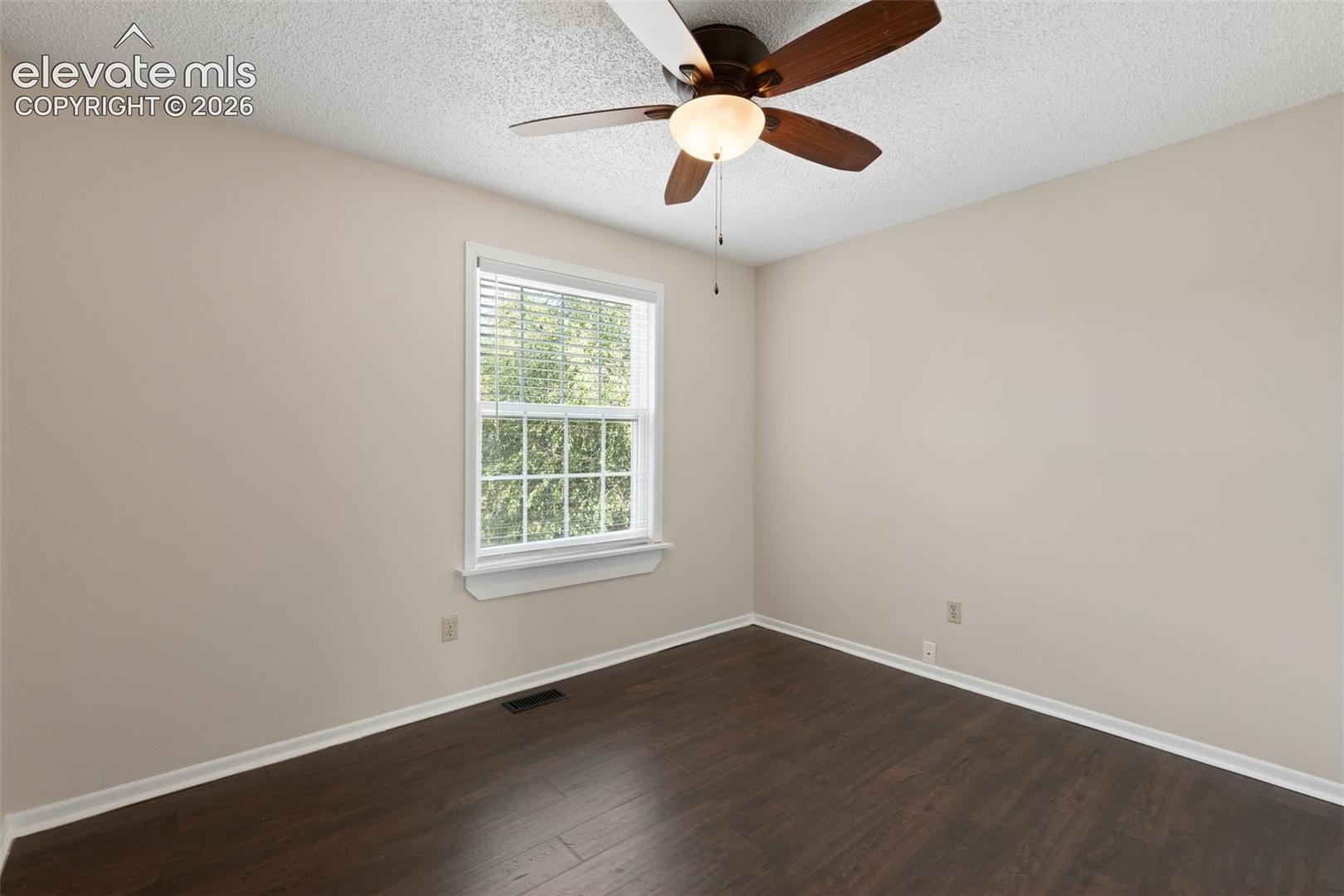 7647 Stampede Drive