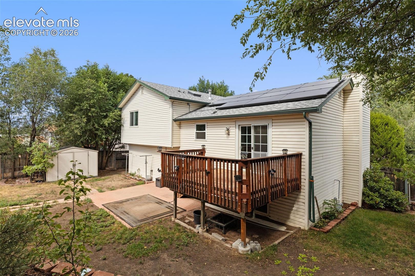 7647 Stampede Drive