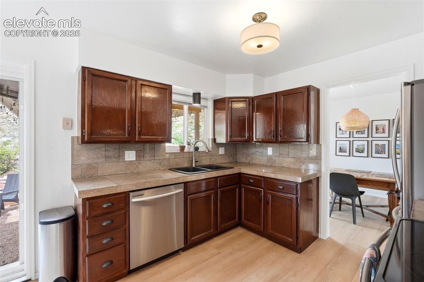 2718 Penacho Circle