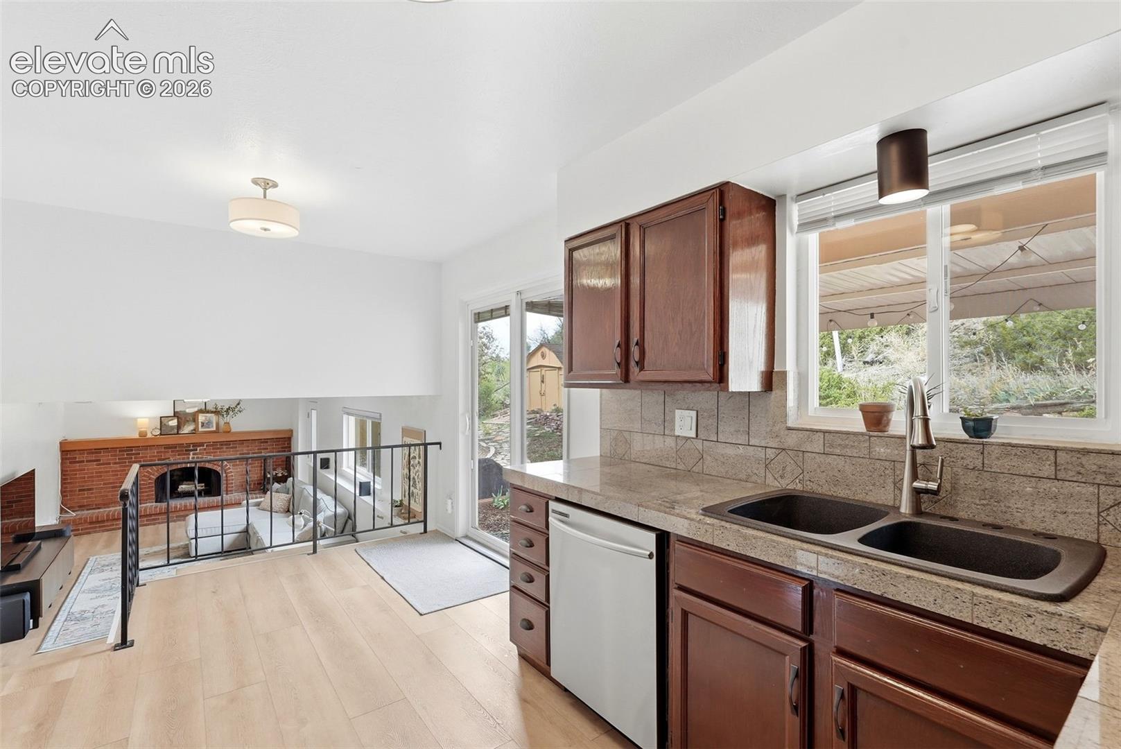 2718 Penacho Circle