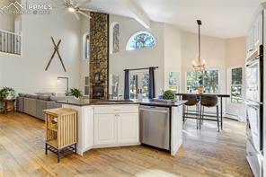 14405 W Pine Glen Drive