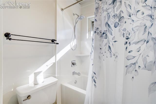 14405 W Pine Glen Drive