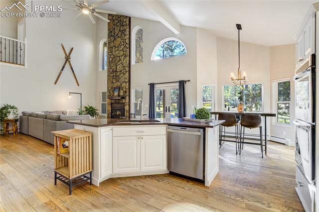 14405 W Pine Glen Drive