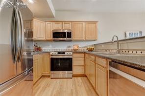 2723 Avalanche Heights