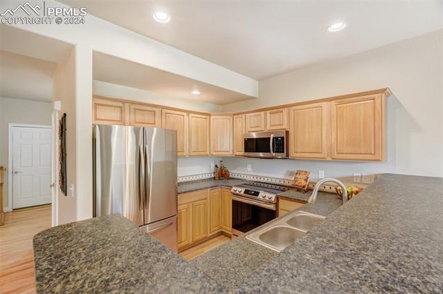 2723 Avalanche Heights