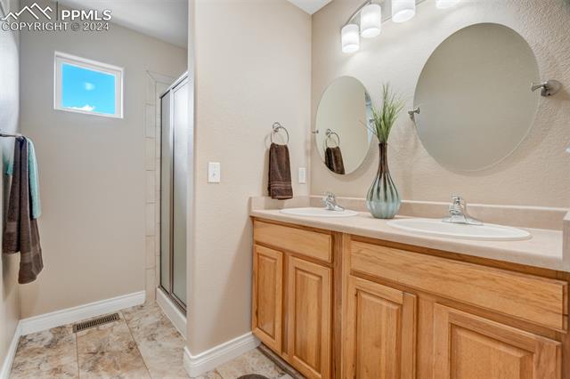 2723 Avalanche Heights