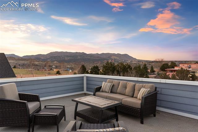 1594 Gold Hill Mesa Drive