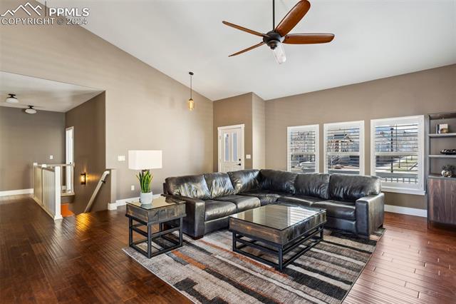 1594 Gold Hill Mesa Drive