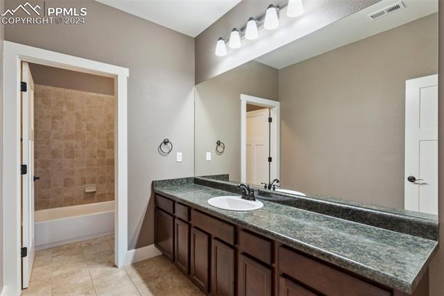 1594 Gold Hill Mesa Drive