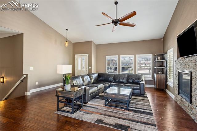 1594 Gold Hill Mesa Drive