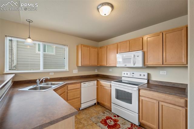 10460 Deer Meadow Circle