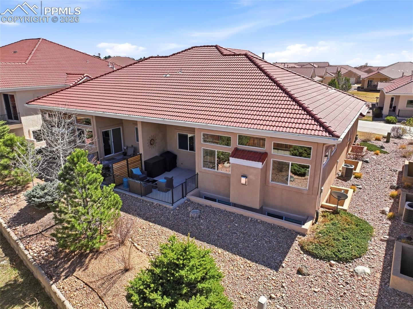 13910 Paradise Villas Grove