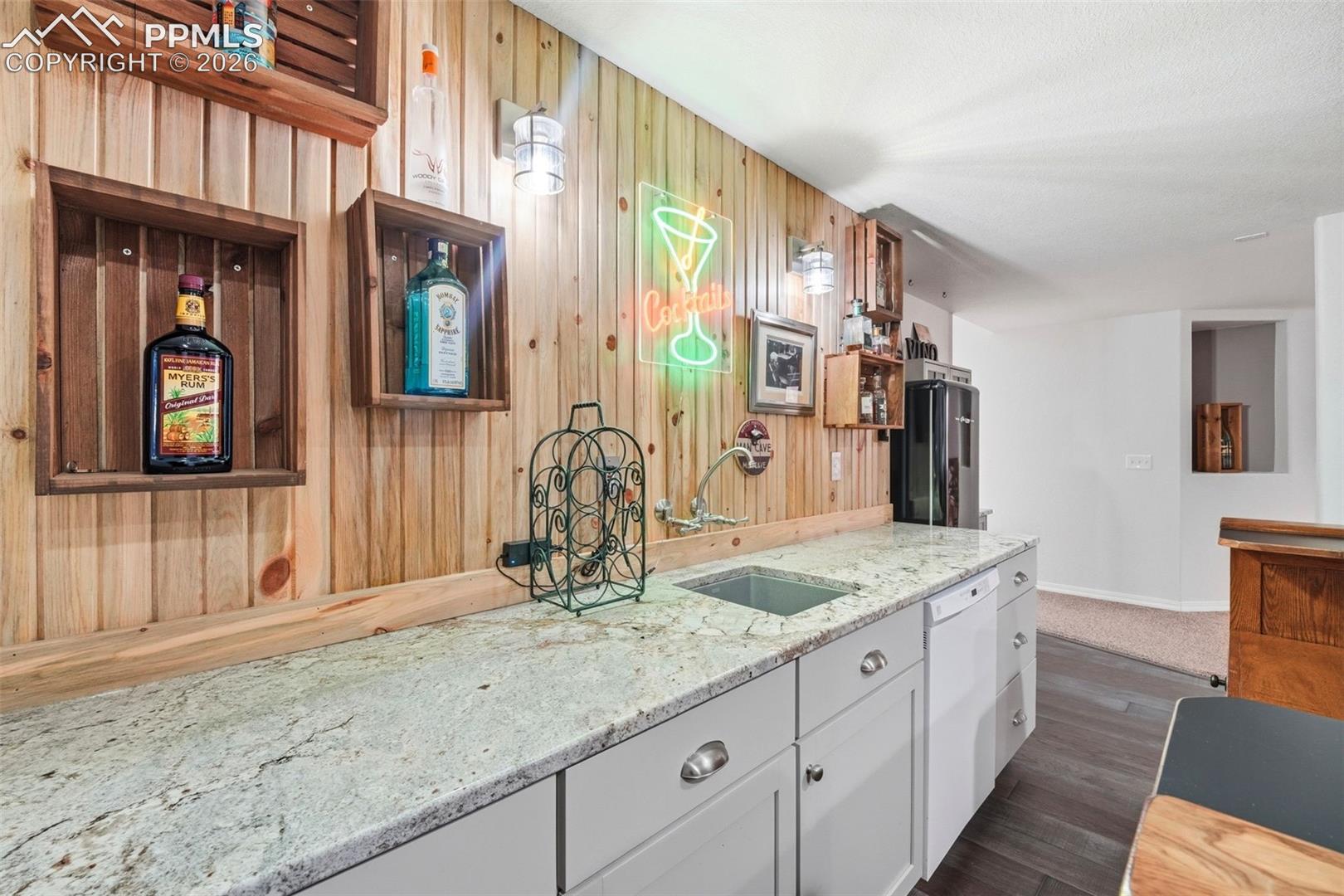 13910 Paradise Villas Grove