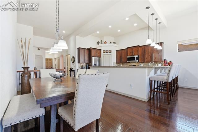 13910 Paradise Villas Grove