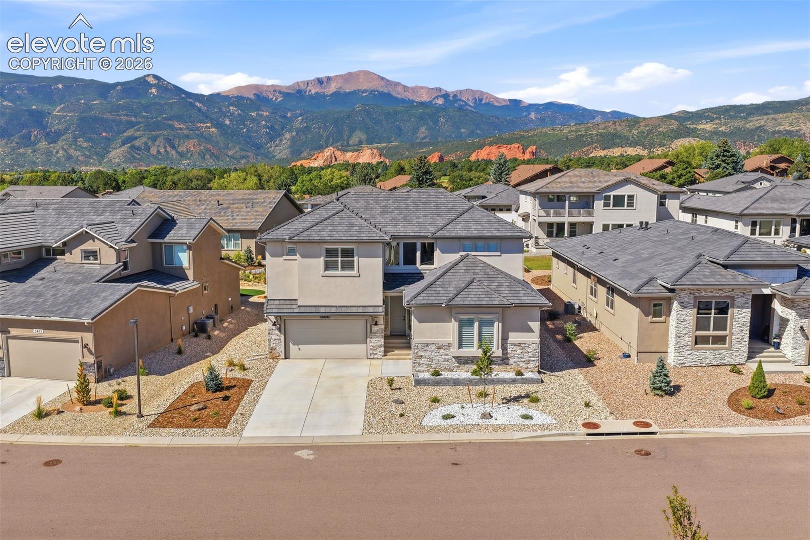 3414 Crest Hollow View Colorado Springs Co Us 80904 8cce4a91bc816fdbd57229b8b6389d6e