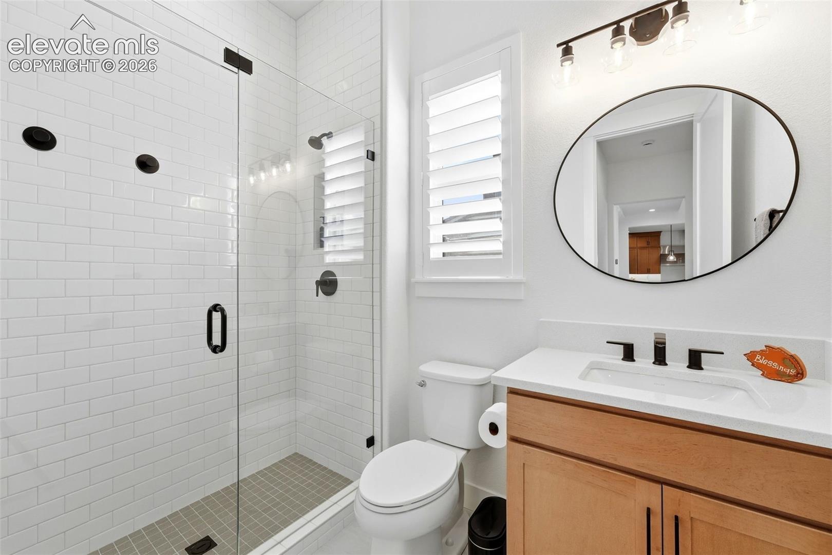 3414 Crest Hollow View
