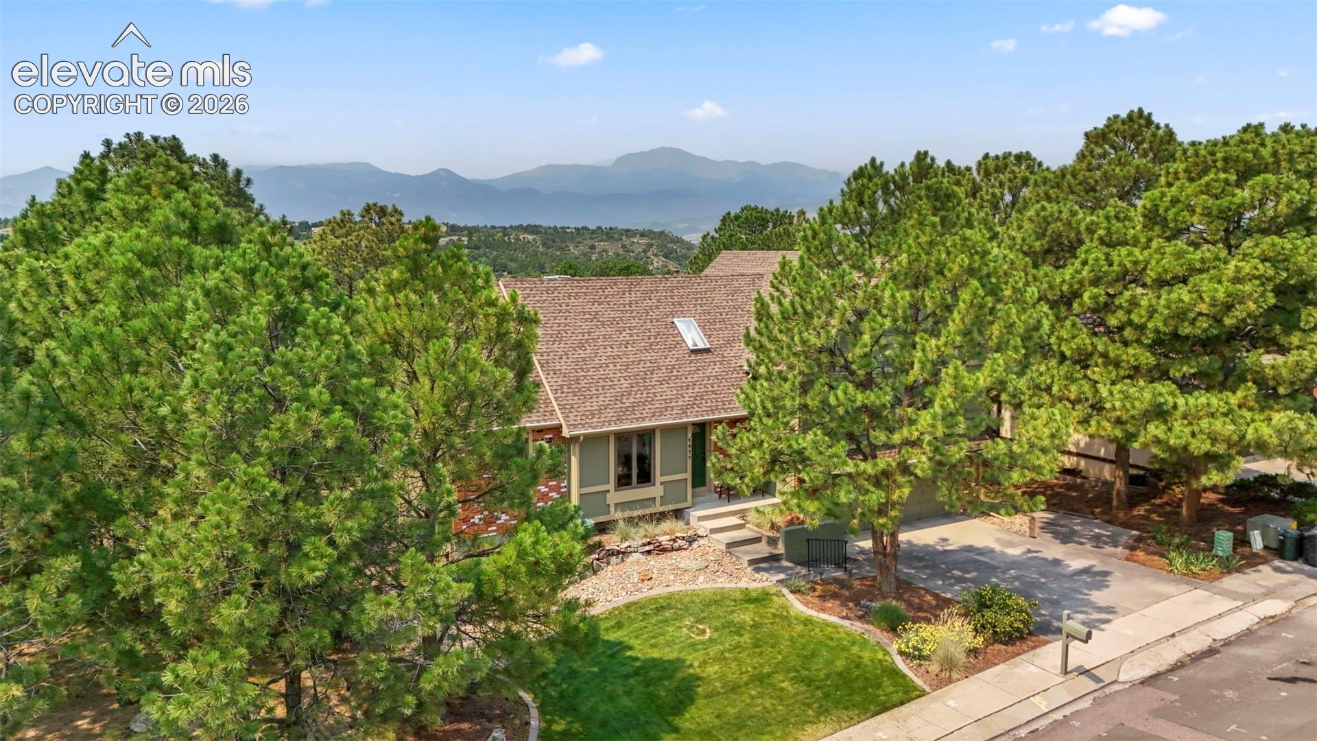1977 Brookdale Drive
