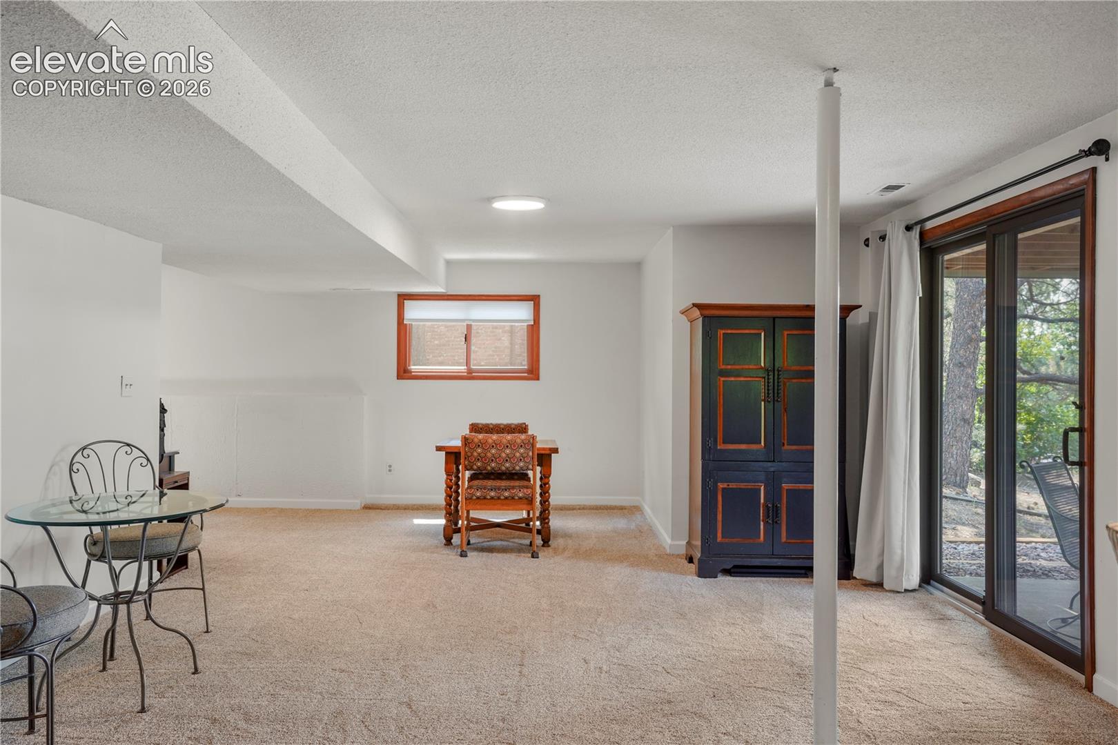 1977 Brookdale Drive
