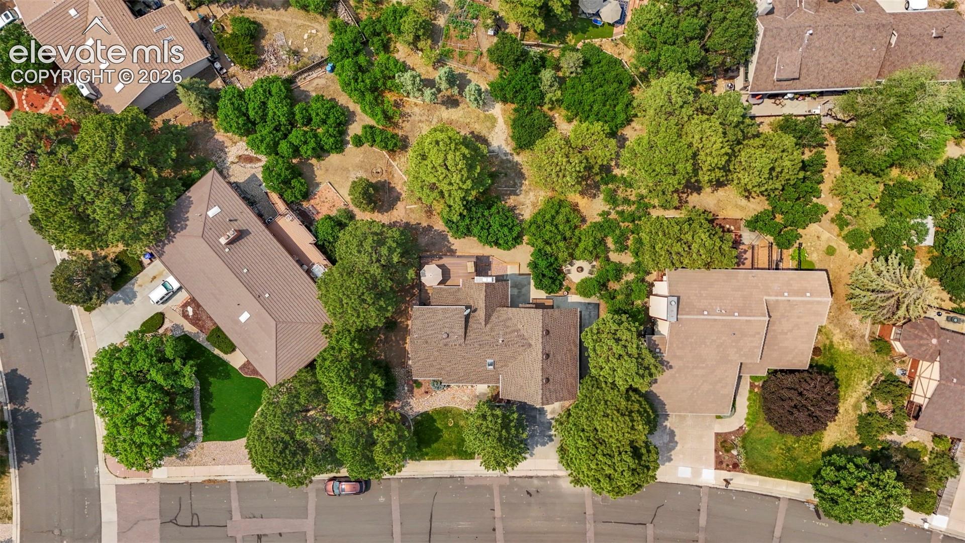 1977 Brookdale Drive