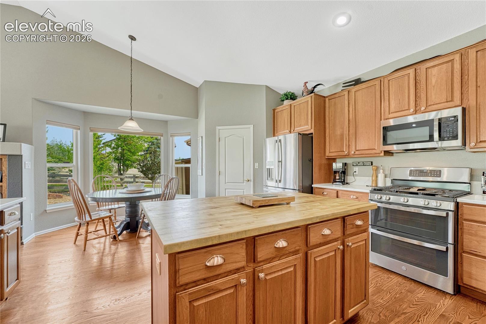 15805 Dawson Creek Drive