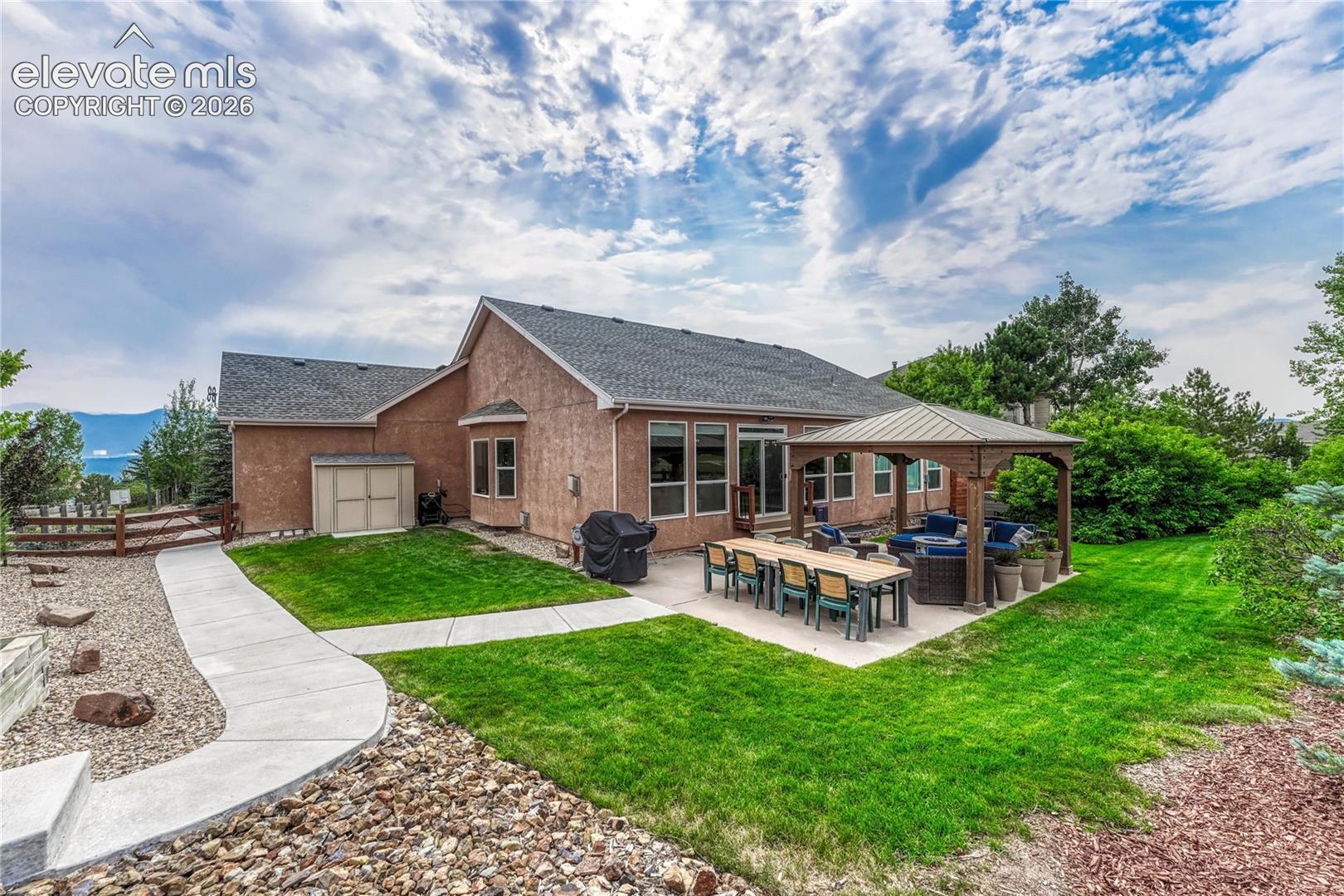 15805 Dawson Creek Drive