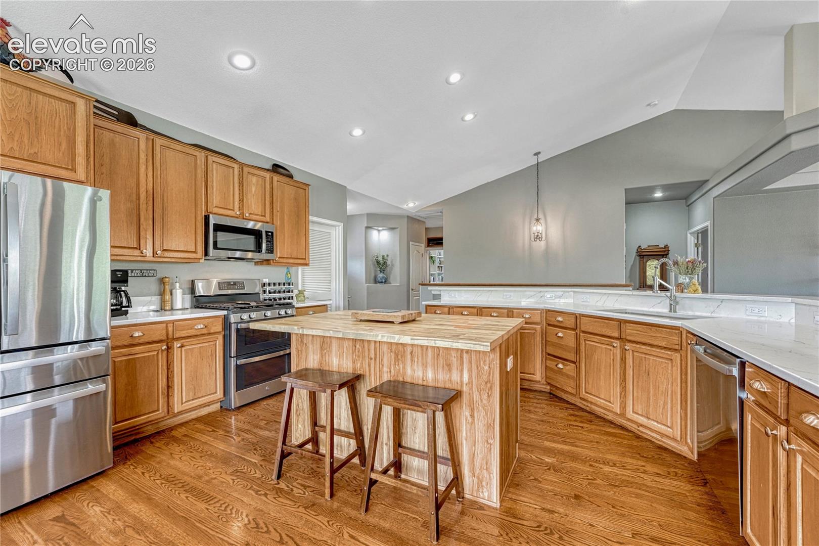 15805 Dawson Creek Drive