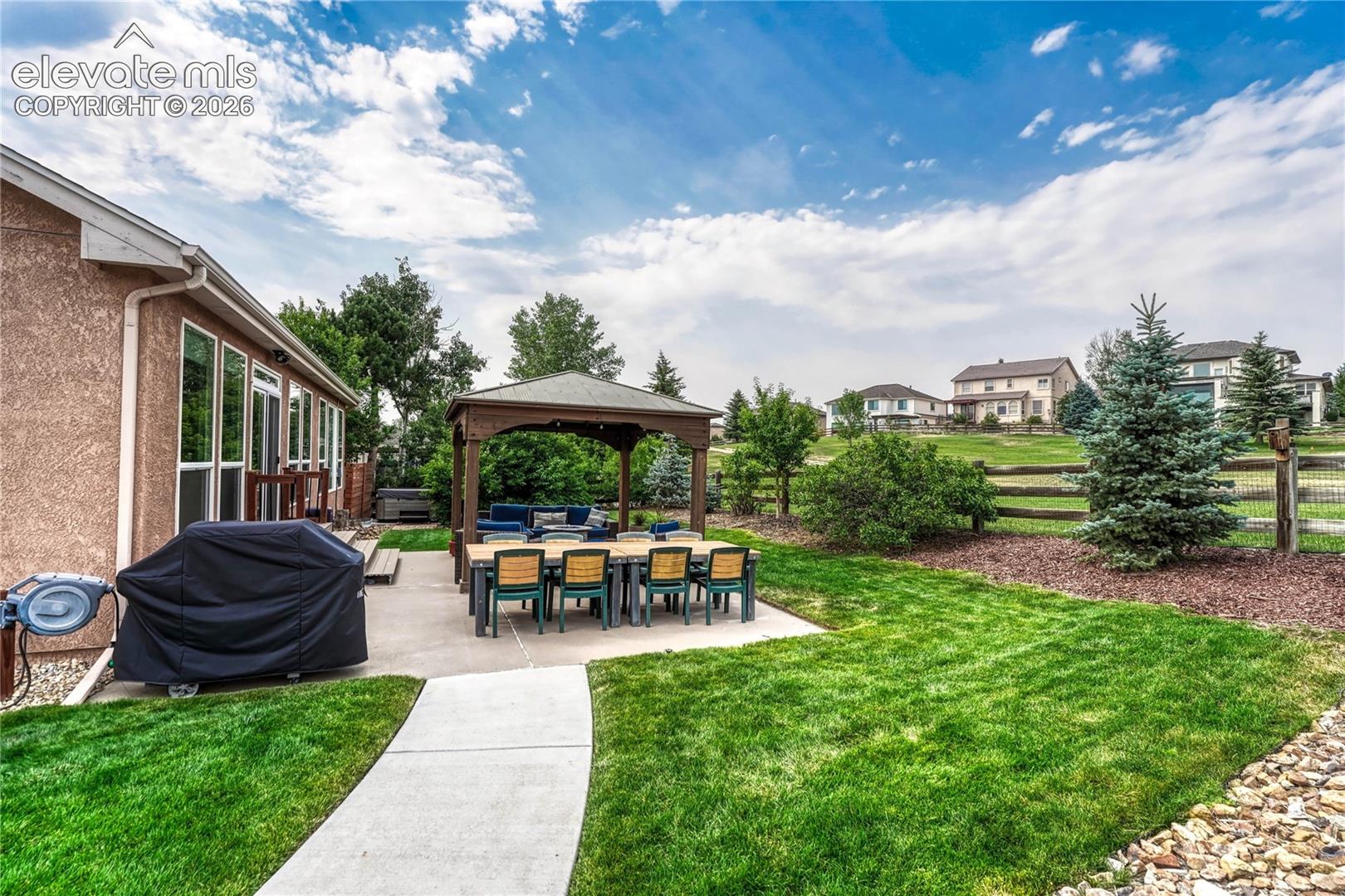 15805 Dawson Creek Drive