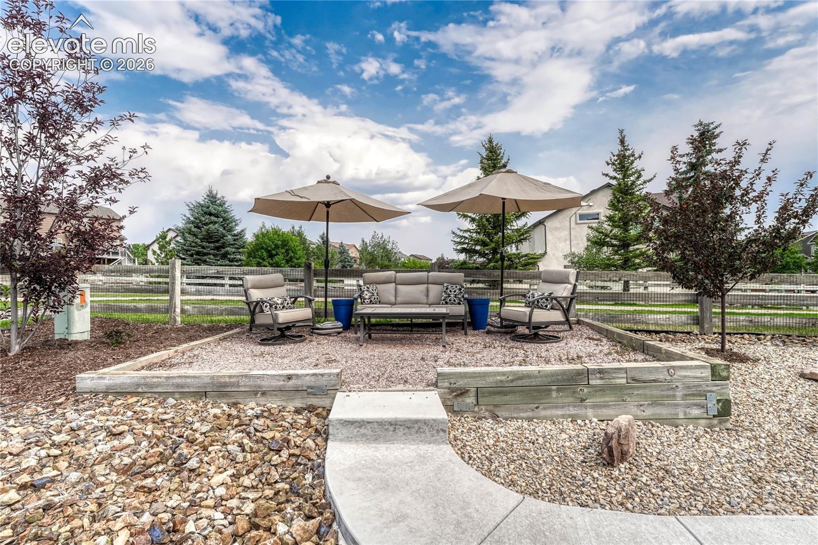 15805 Dawson Creek Drive
