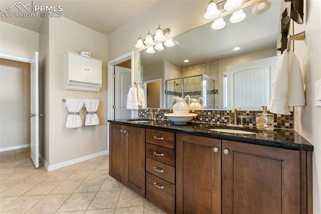 2957 Lakefront Drive