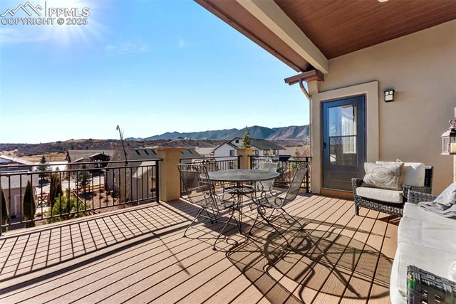2957 Lakefront Drive