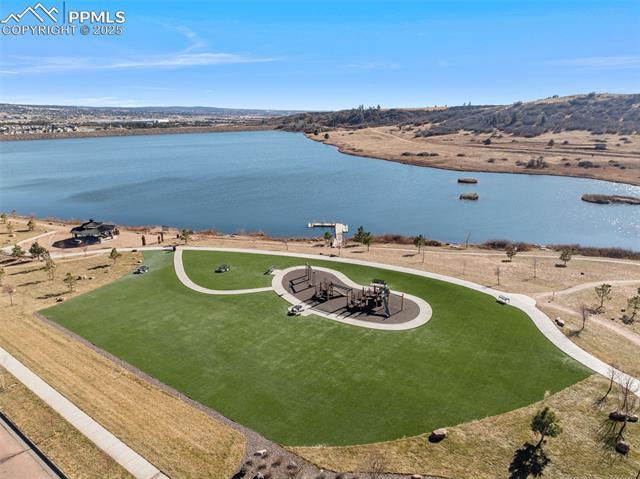 2957 Lakefront Drive