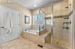 2957 Lakefront Drive