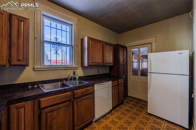 134 E Brookside Street