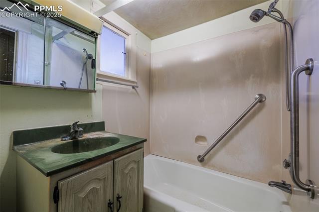 134 E Brookside Street