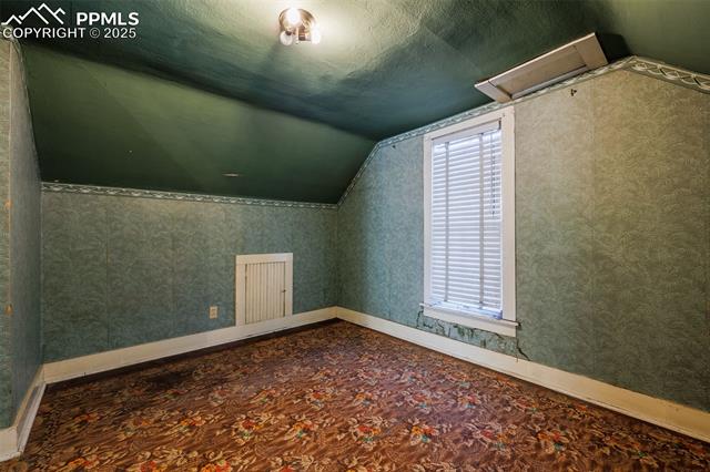 134 E Brookside Street