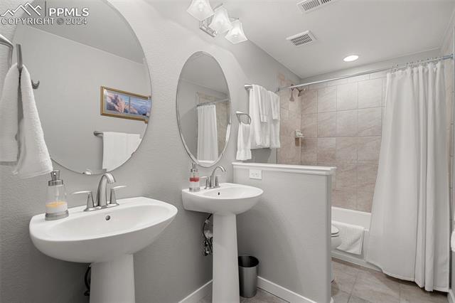 15764 Blue Pearl Court