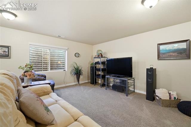 7670 Matchlock Heights