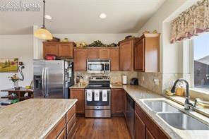 7670 Matchlock Heights