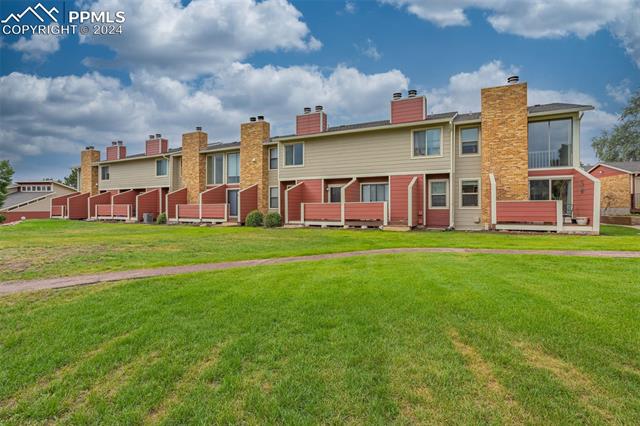 416 W Rockrimmon Boulevard D