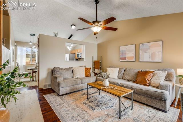 1835 Sage Grouse Lane