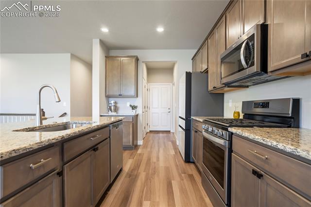 4101 Ryedale Way