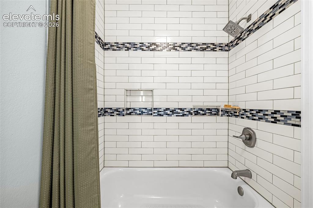 5155 Bitterweed Lane