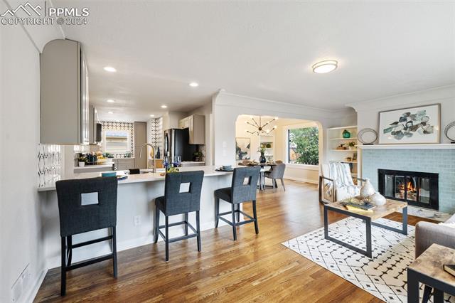 1212 E Monument Street