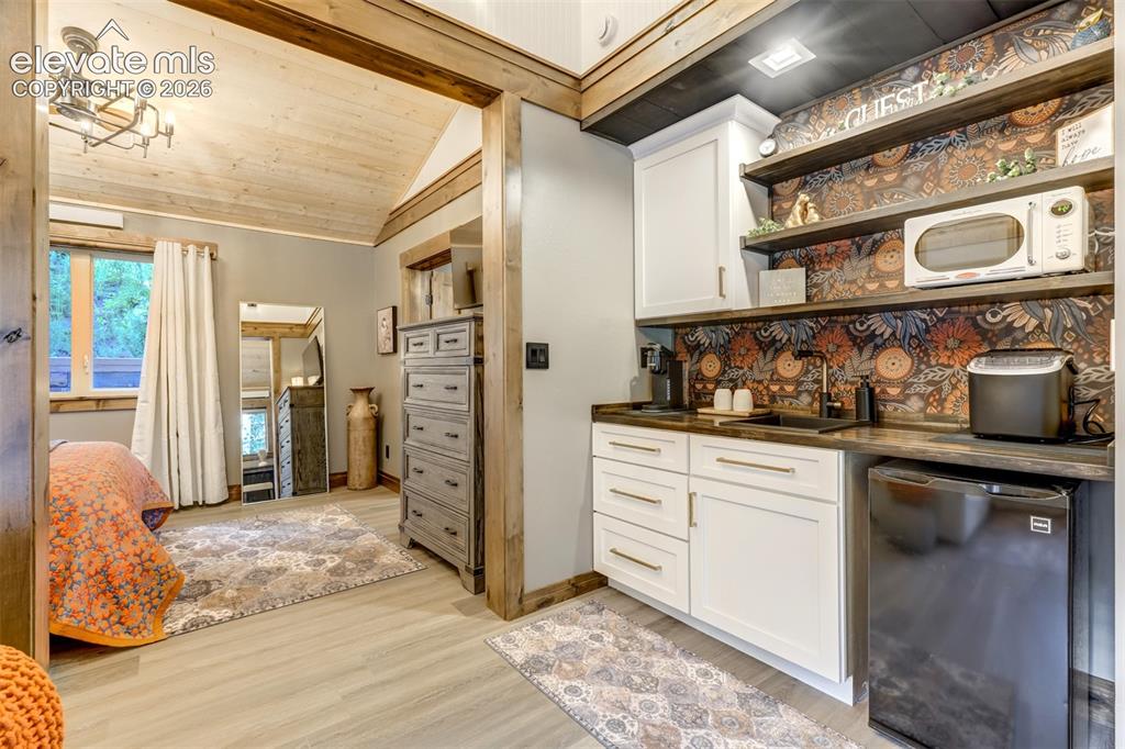 1460 Coyote Trail