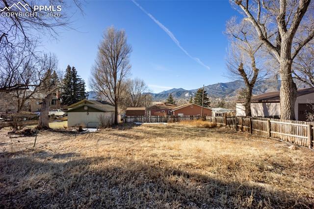 1318 W Platte Avenue