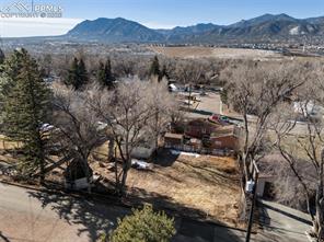 1318 W Platte Avenue